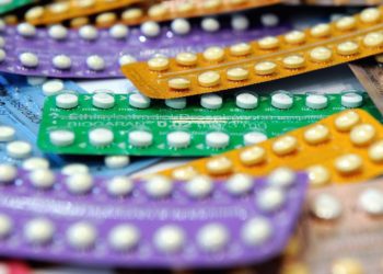 Исследование: противозачаточные таблетки повышают риск возникновения болезни Крона