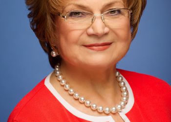 На 66-м году жизни скончалась вице-спикер Госдумы Людмила Швецова