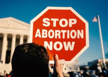 Опрос: 81% американцев поддерживает серьёзные реформы в защиту жизни