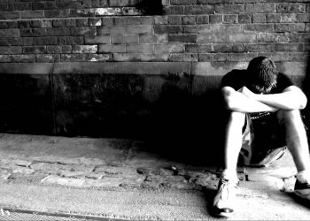 Почему в США растет уровень самоубийств, а в большинстве стран Европы – падает?