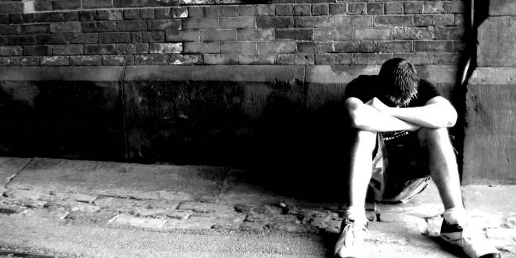 Почему в США растет уровень самоубийств, а в большинстве стран Европы – падает?