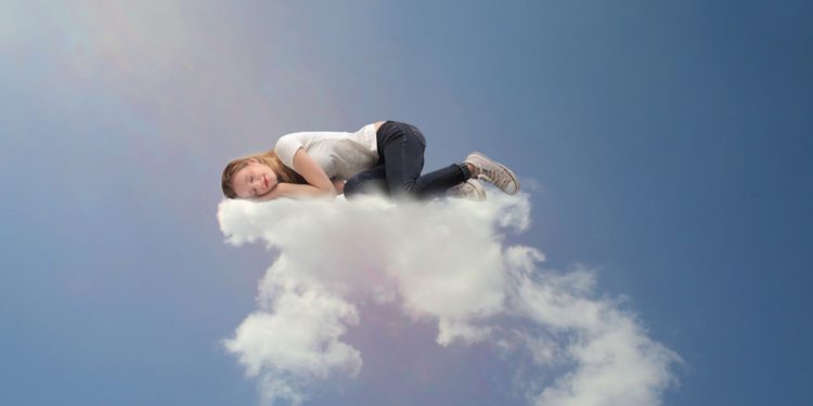 Люди, контролирующие свои сны, лучше справляются с реальными проблемами