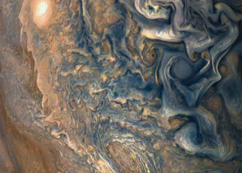 Новое изображение облачной атмосферы Юпитера создал зонд Juno