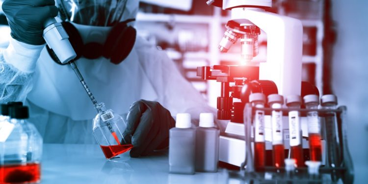 Скворцова: В России разработали четыре вакцины от вируса Эбола