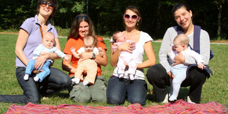 За восемь лет в России увеличилась рождаемость и продолжительность жизни