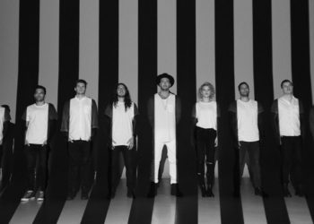 «Музыка для воспроизведения вне церковных стен» (Hillsong United – Empires, 2015)