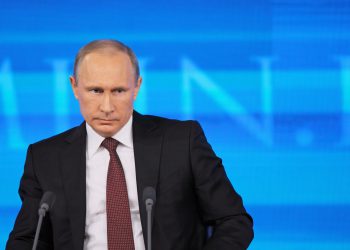 Путин пообещал главе ВОЗ продолжить борьбу с курением