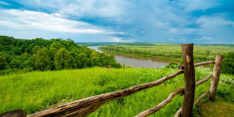 На Руси жить хорошо: Россияне в целом довольны своей страной
