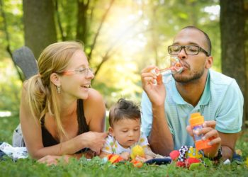 В России готовят налог для малодетных: первые комментарии