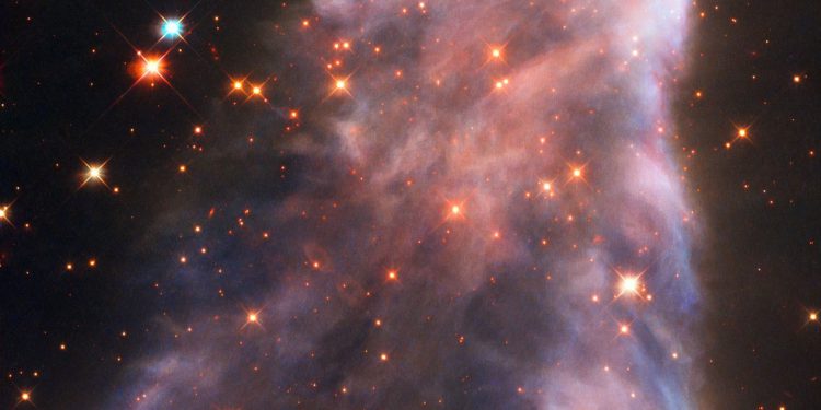 «Жуткую» туманность сфотографировал телескоп «Хаббл»