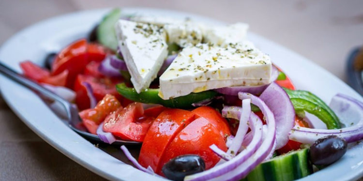 Средиземноморская диета эффективна только для богатых людей — ученые