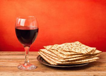 Путин поздравил российских последователей иудаизма с праздником Песах