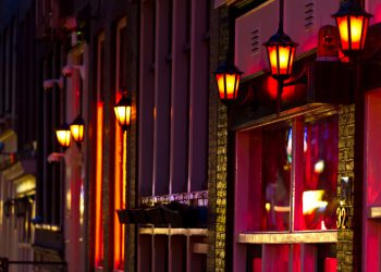 Проституция, порнография и аборты — три стороны одной проблемы