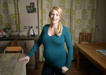 Участница Олимпиады родит тройню вопреки совету врачей сделать аборт