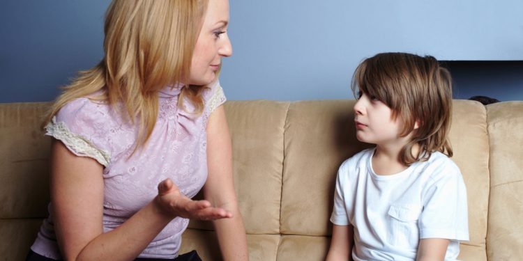 Даже благонамеренная ложь родителей негативно сказывается на детях