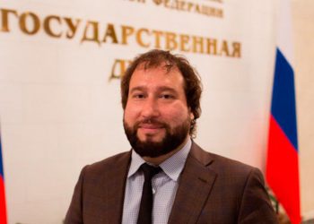 МНЕНИЕ: Игры патриотов или типичный российский бизнес?