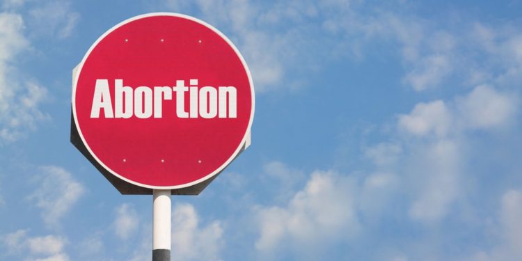 За два года в Канаде погиб 161 младенец, переживший поздний аборт