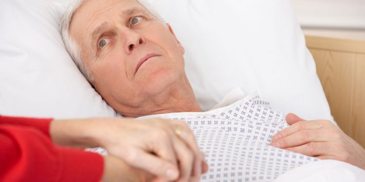 Эвтаназия и урезанный рацион — реальные угрозы для стареющего населения планеты