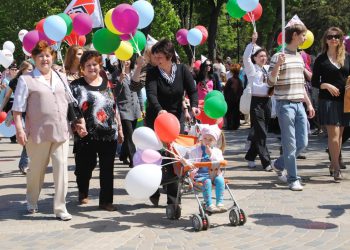 Официальная статистика обнаружила в России прирост населения