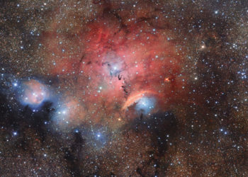 Астрофизики создали гигантский снимок красивейших «звездных яслей» во Вселенной