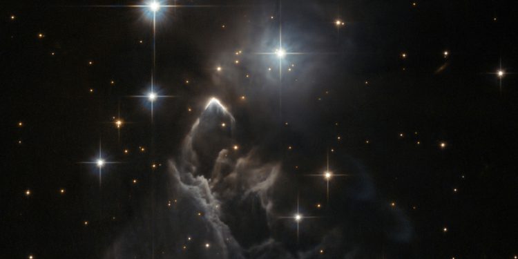 Получен новый снимок загадочной туманности в нашей галактике