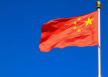 Власти Китая отказываются от политики «Одна семья — один ребёнок»