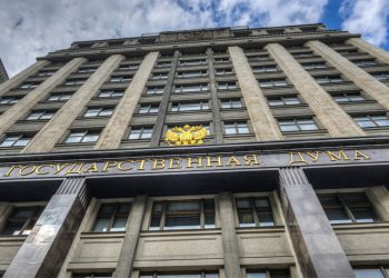 В России могут законодательно запретить браки с трансгендерами