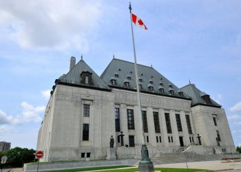 Верховный суд Канады отменил запрет на эвтаназию