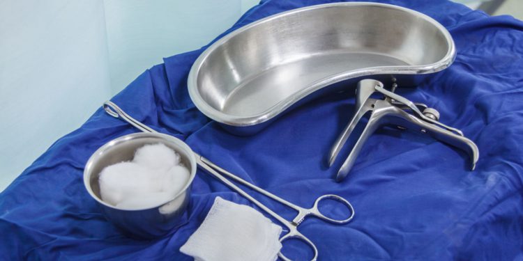 В Москве обсудили пути решения проблемы абортов в России