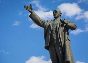 Вместо Ильича: Иркутские лютеране просят восстановить храм, разрушенный при СССР