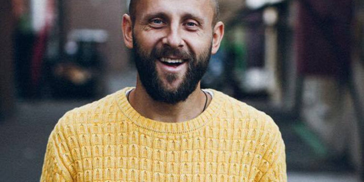 «Люди устали от однотонной христианской музыки» (Интервью с пастором Алексеем Романовым)