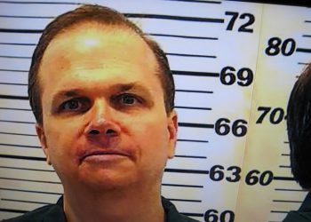 Убийца Джона Леннона: «Я сожалею, что был таким идиотом»