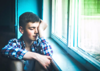 Для некоторых английских детей школьные каникулы означают голод и изоляцию