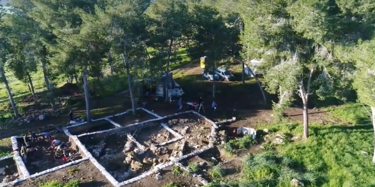 Ученые из Израиля и Австралии нашли библейский город Секелаг