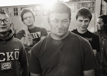 Никакого «ай эм со хэппи», никакого «ай лав ю» (Петля Пристрастия — Мода и облака, 2016)