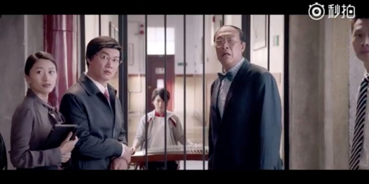 Музыкальный баттл народного и классического музыкальных стилей в китайском ролике «Наши сияющие дни» («闪光 少女»)