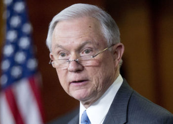 Трамп назначил генеральным прокурором консервативного сенатора Джеффа Сешнса