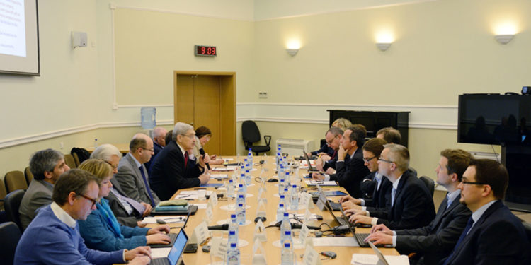 Ни одна из рассматриваемых гипотез появления рутения в Европе не объясняет всех данных — комиссия