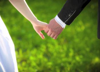 Исследование: Отсутствие добрачного секса увеличивает шансы на крепкую семью