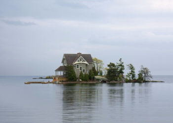 «Острова доверия в океане есть» или как в одиночку создать свое государство