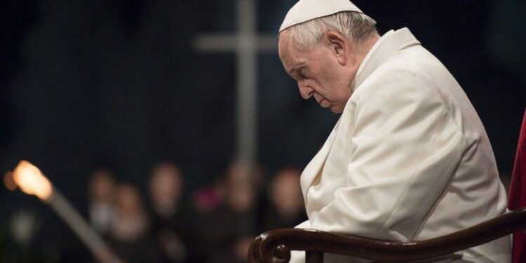 Папа Римский призвал искоренить педофилию среди священнослужителей Католической церкви