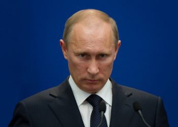 Путин: Традиционная семья — наш выбор, но сексменьшинства трогать не будем
