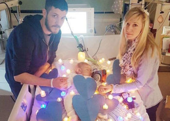 Чарли похоронят вместе с его любимыми игрушками