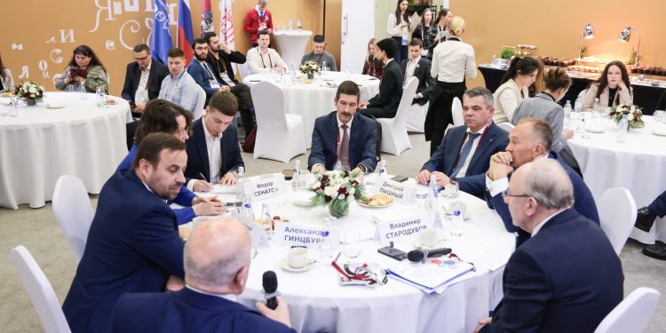 Русатом РДС показал уникальные медсистемы конгрессе «Национальное здравоохранение»